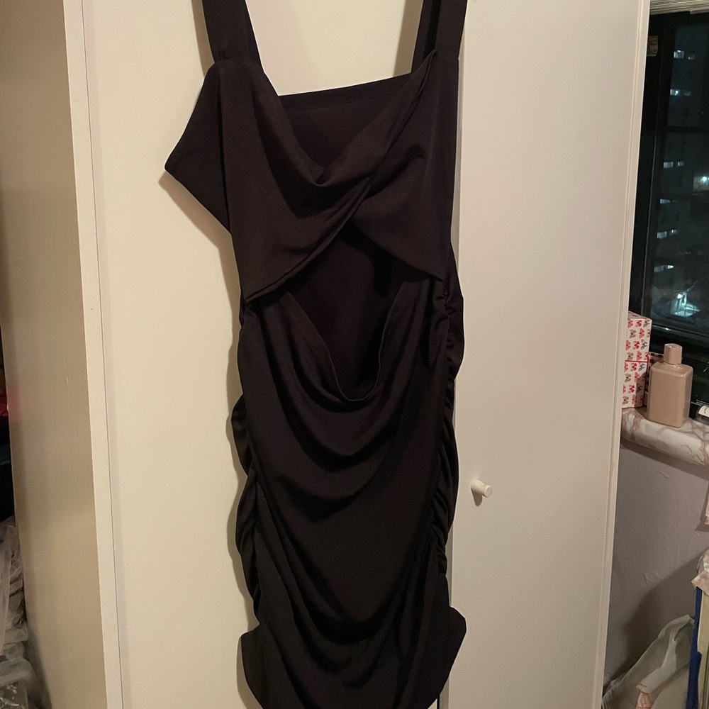 Black dress, size large.